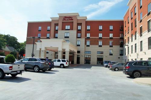 Corryville Hotel | Hampton Inn & Suites Cincinnati/Uptown - University Area