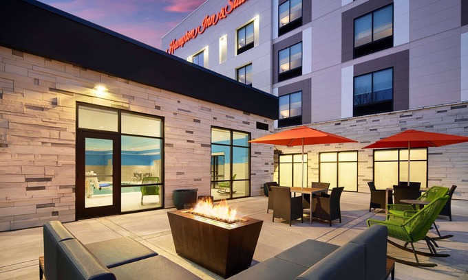 Franklin Hotel | Hampton Inn & Suites Franklin Indianapolis