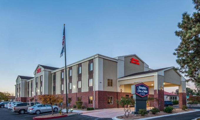 White Rock Hotel | Hampton Inn & Suites Los Alamos