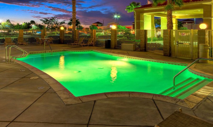 Palmdale Hotel | Hampton Inn & Suites Palmdale
