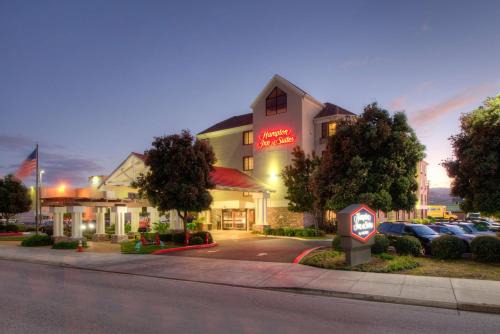 Burlingame Hotel | Hampton Inn & Suites San Francisco-Burlingame-Airport South