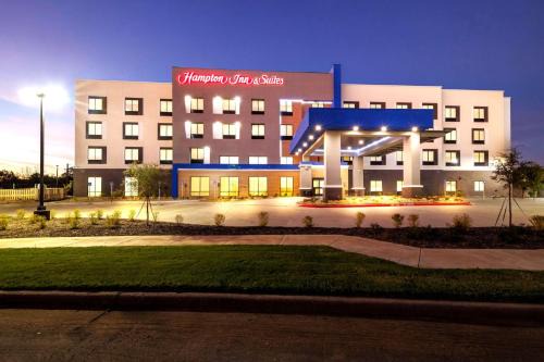 Sherman Hotel | Hampton Inn & Suites Sherman