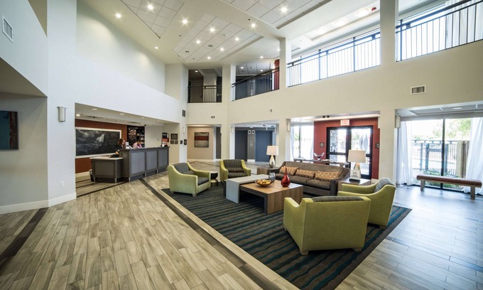 Tempe Hotel | Hampton Inn & Suites Tempe/Phoenix Airport, AZ