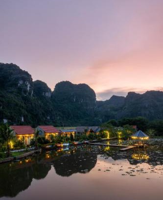 Hoa Lu Hotel | Hang Mua Luxury Homestay