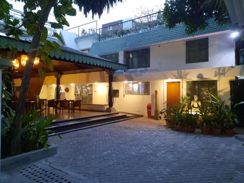 Teynampet House | Hanu Reddy Residences Poes Garden
