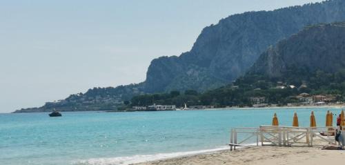 Partanna Apartment | Happy Home - Mondello