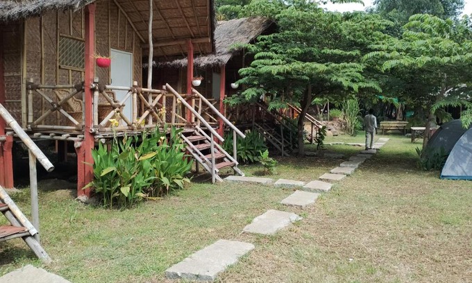 Sanapur House | Happy Place