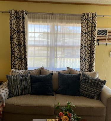Fort Myers House | Happy Rest Stop House