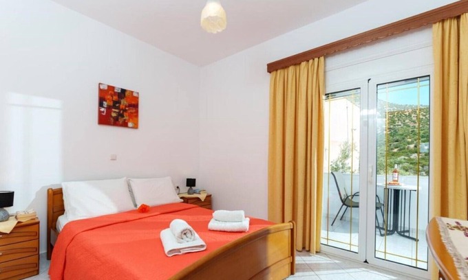 Kastri Apartment | Hara's Apartment 1 Two-Bedroom Apartment