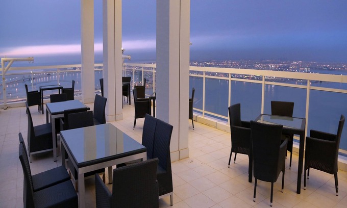 Al Hoora Hotel | Harbour Suites Hotel from Holiday Gulf Hotel