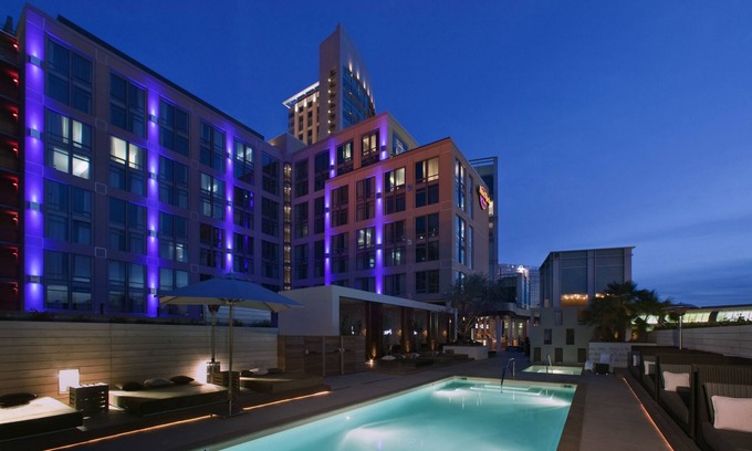 Gaslamp Quarter Hotel | Hard Rock Hotel San Diego