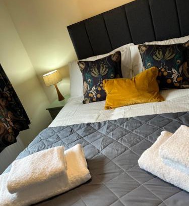 Foulridge Hotel | Hare and Hounds