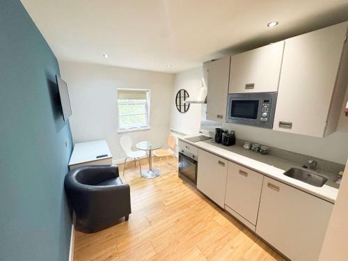 Bristol Floating Harbour Apartment | Harford House Studios 21 - Hopewell