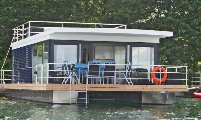Vynen Boat Rental | Hausboot am Xantener Nordsee