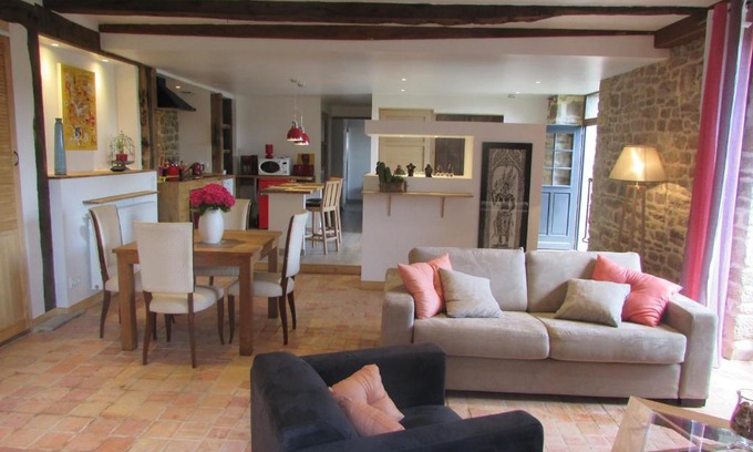 Lehon House | Hauts De La Brancherie