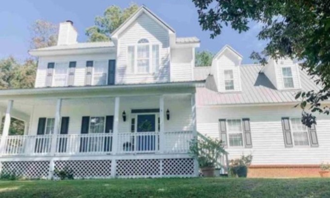 Ashville Bed & Breakfast | Haven on the Hill