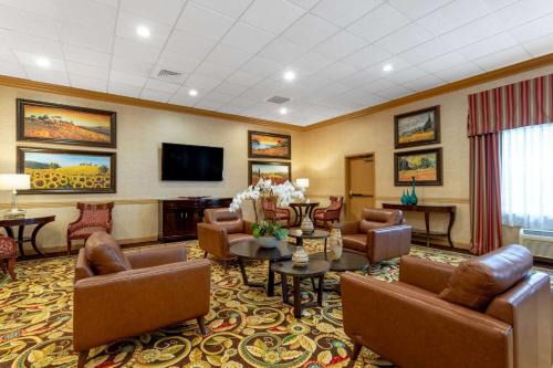 Palm Beach - West Palm Beach Hotel | Hawthorn Extended Stay by Wyndham West Palm Beach