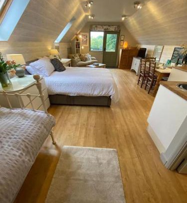 Wadhurst Apartment | Hazelhurst - close to Bewl Water