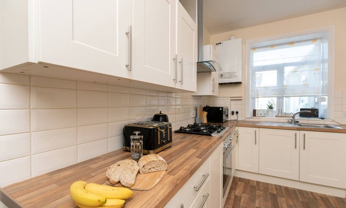 Framwellgate Moor Apartment | HC Property - Durham House