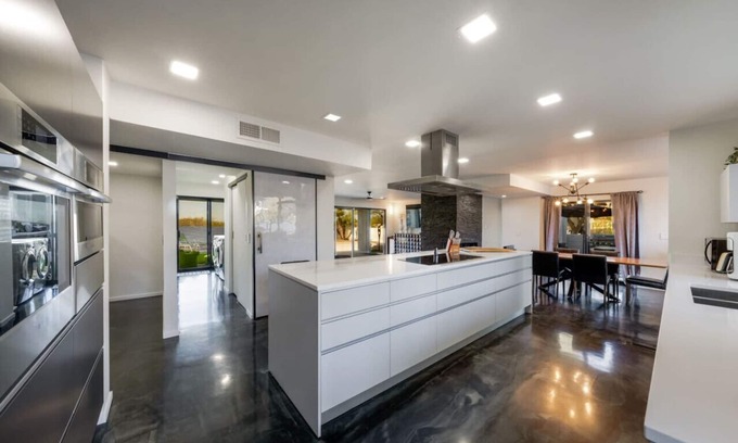Tucson House | Heated Pool/4 BR 3.5 BA/Mountain Views/Spa