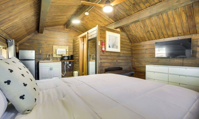 Crown Point Apartment | Heated Pool Access: Bayou Cabin Near NOLA!