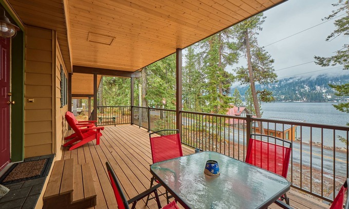 Leavenworth House | Heavenly Lake Haven -A Relaxing Home Away from Home