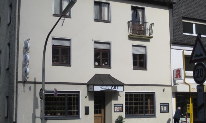 Arnsberg House | Heidi's ART