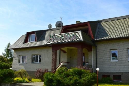 Poltsamaa Parish Hotel | Heleni Maja Külalistemaja