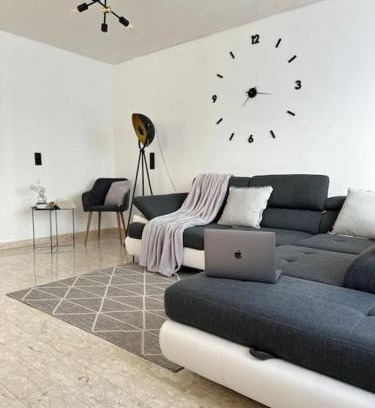 Prath Apartment | Helle Wohnung