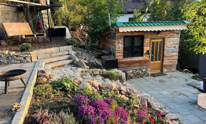 Unterdurrbach Apartment | Henrys Cozy Tiny House - ruhig, Garten, Terrasse
