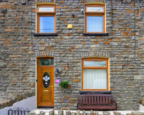 Trehafod House | Heritage Cottage In Stunning Rhondda Valley With Amazing Views By StayStaycations
