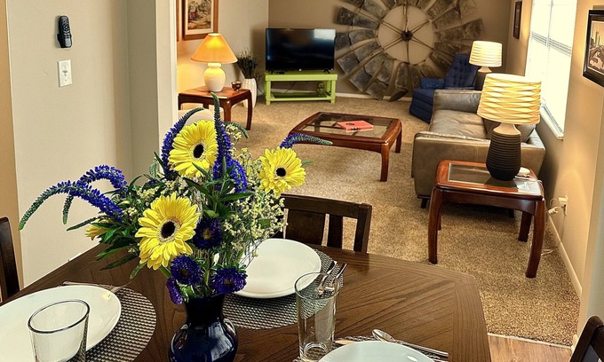 Manhattan Apartment | Heritage Suites 40
