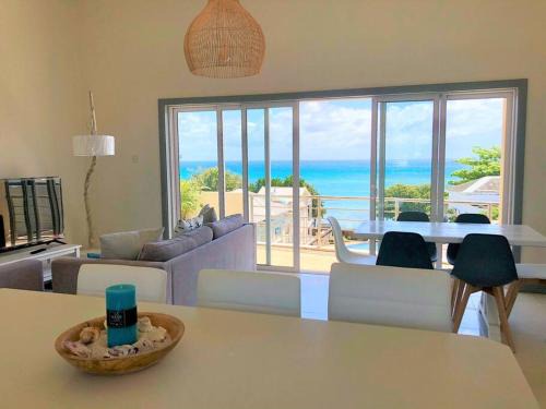 Trou aux Biches Apartment | Hibiscus Penthouse vue mer 2 chambres