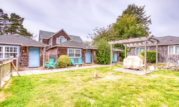 Downtown Cannon Beach House | Hidden Villa Cottages (Entire Property, Six Cottages)