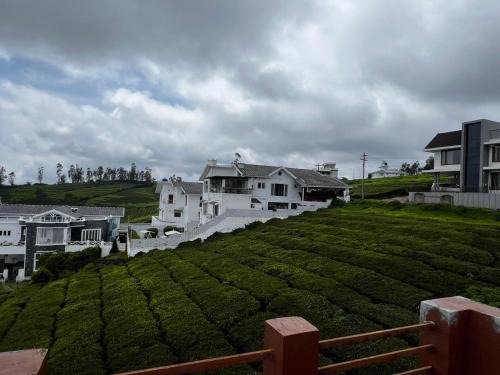 Ooty House | Hideaway Home43