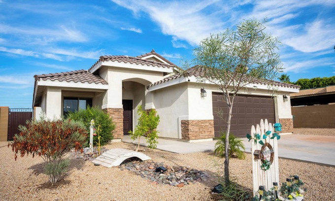 Yuma House | Hideaway in the Heart of the City/2-K bed, centrally located home