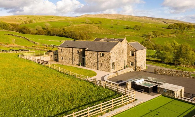 Bretherdale House | High View Barn