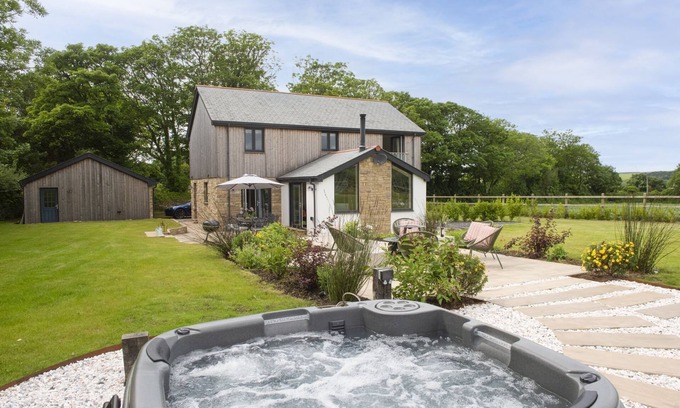 Camborne House | Highfield Barton - Hot tub/pet friendly