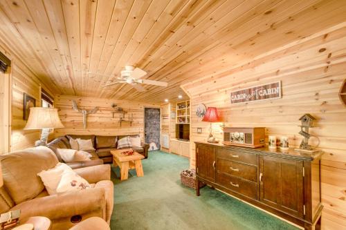 Christopher Creek House | Hike and Snow Play! Payson Cabin By Mogollon Rim