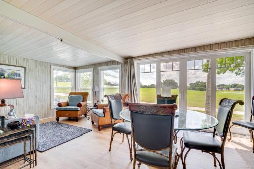 The Villages House | Hilltop Golf Course Cottage in The Villages!
