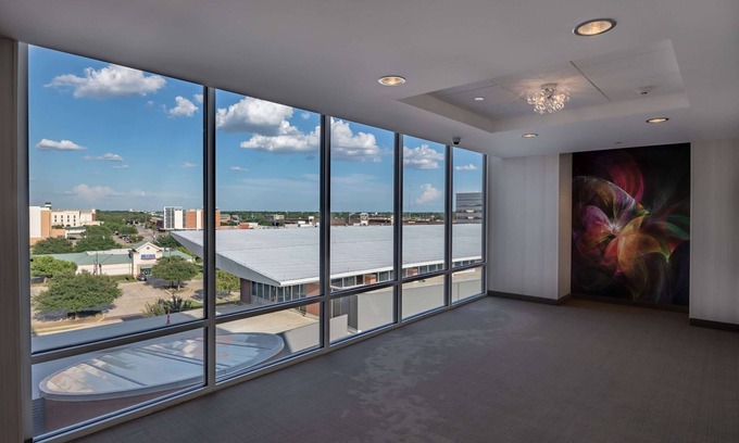Hurst Hotel | Hilton Garden Inn Dallas at Hurst Conference Center
