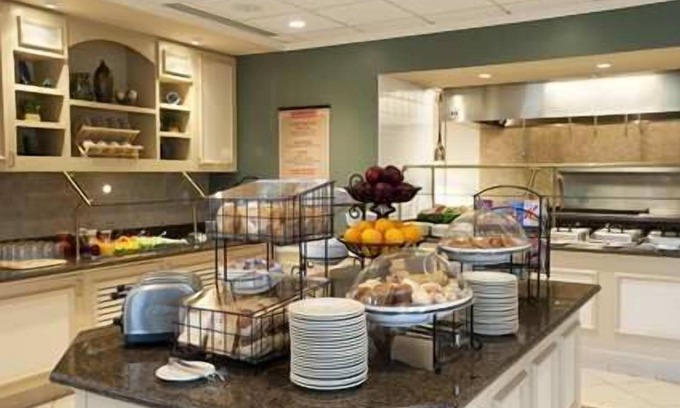 Mount Laurel Hotel | Hilton Garden Inn Mt. Laurel