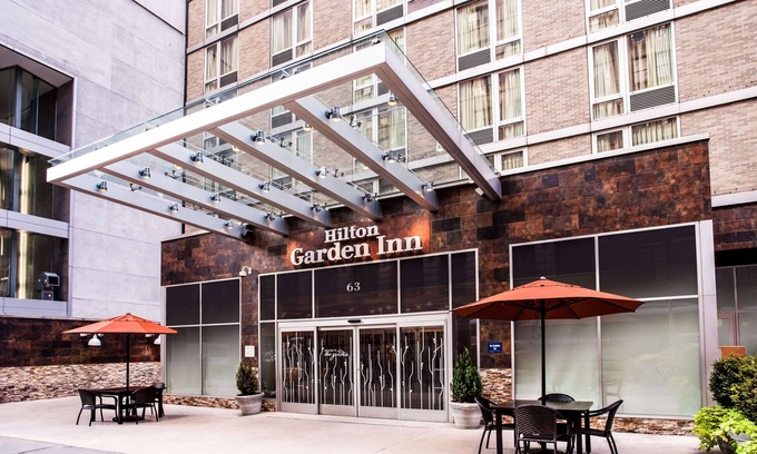 Midtown Hotel | Hilton Garden Inn New York/West 35th Street