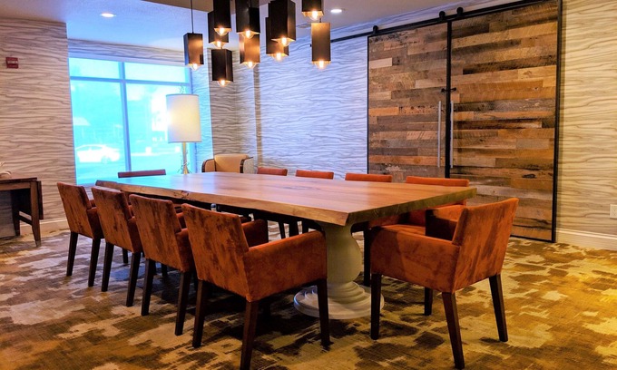 South Mountain Hotel | Hilton Garden Inn Phoenix Airport
