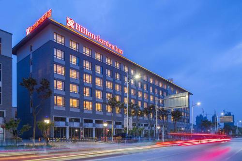 Qidong Hotel | Hilton Garden Inn Qidong