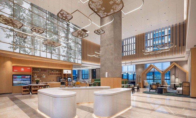 Donggang District Hotel | Hilton Garden Inn Rizhao High-Tech Zone