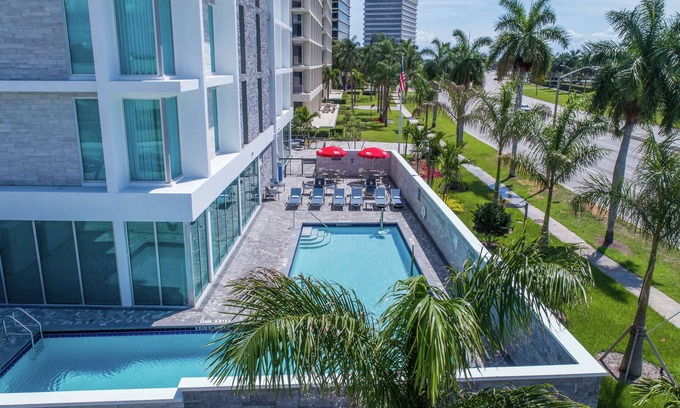 Land of the Presidents Hotel | Hilton Garden Inn West Palm Beach I95 Outlets