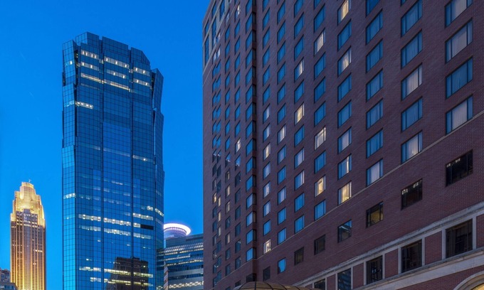 Downtown Minneapolis Hotel | Hilton Minneapolis