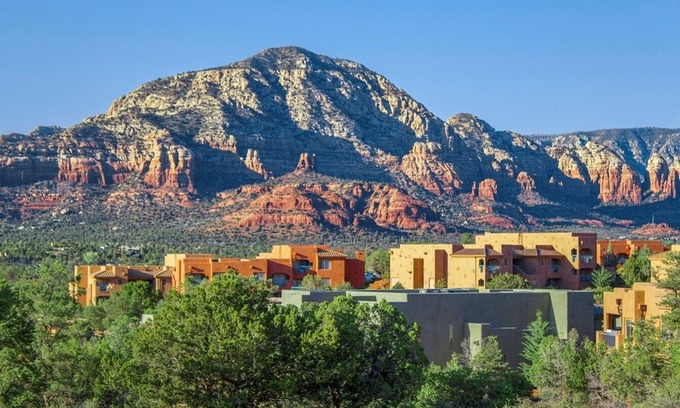 Edwardsville Apartment | Hilton VC Sedona Summit 2BR Sunset Suite with Kitchen