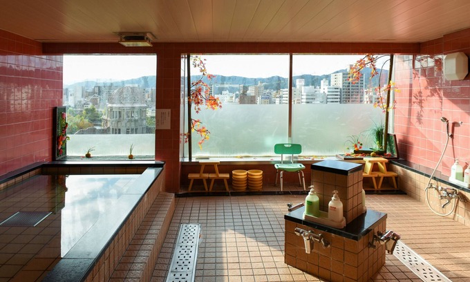 Hiroshima City Centre House | Hiroshimanoyado Aioi